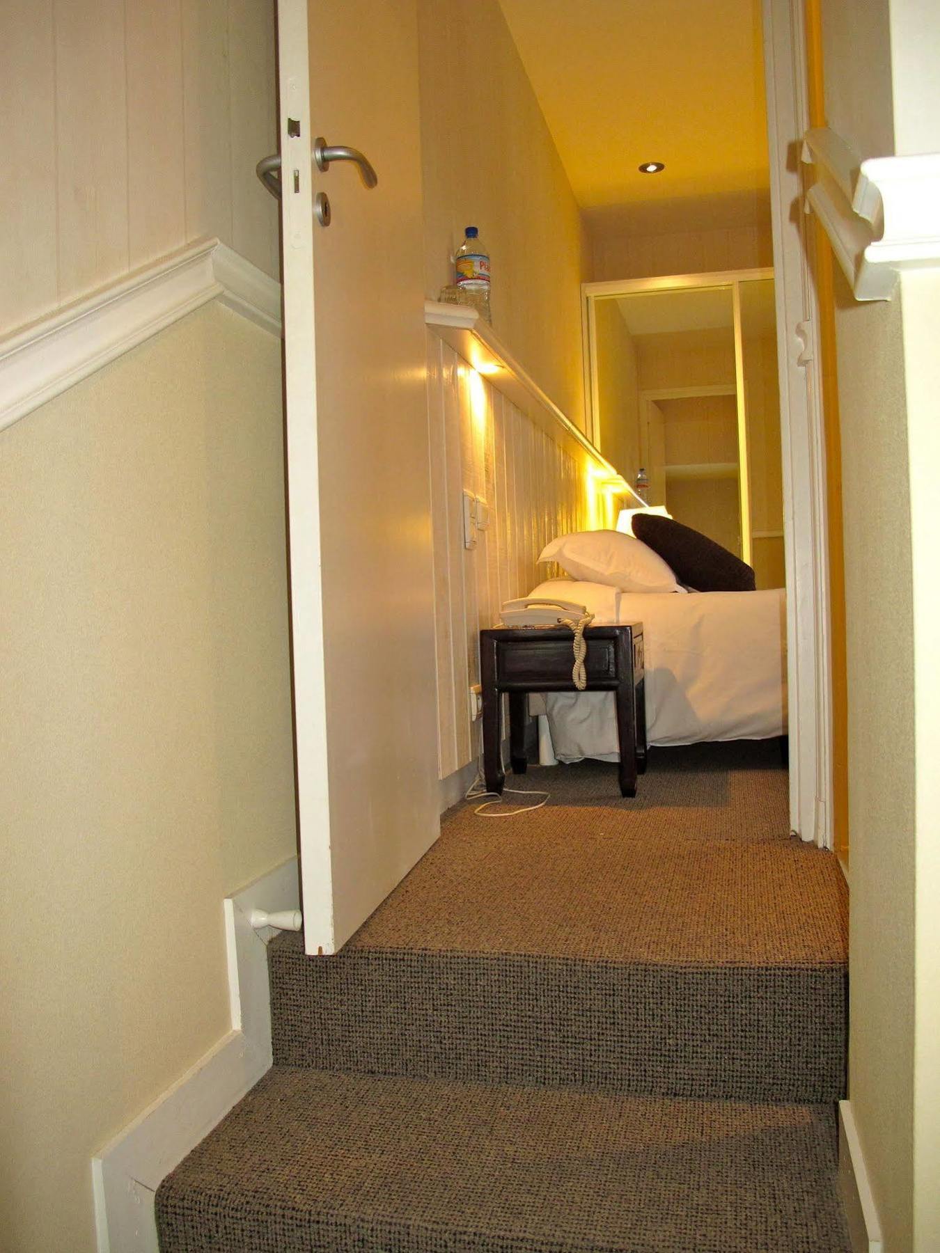 Le Beaufort Hotel 3*