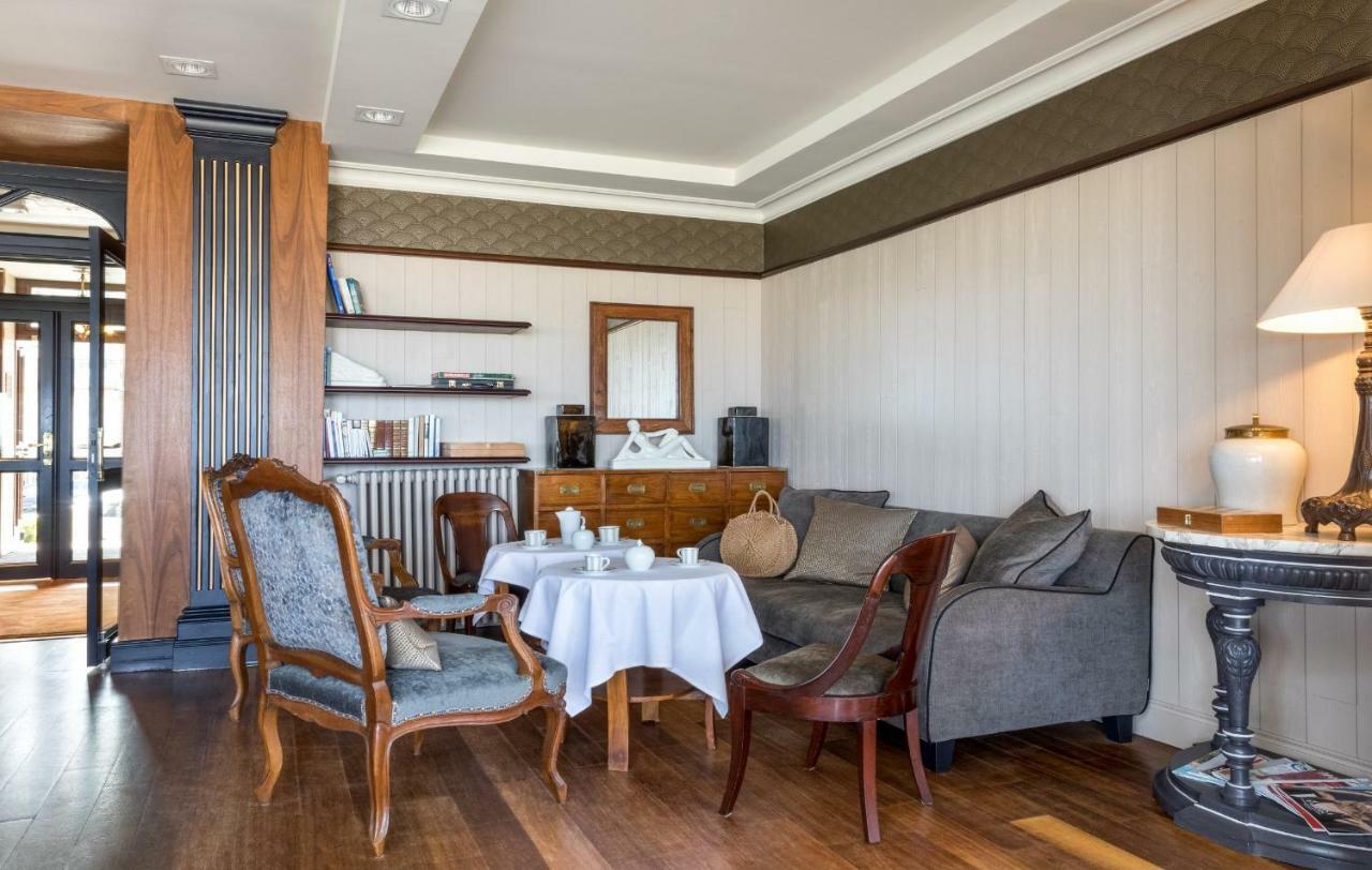 Le Beaufort Hotel